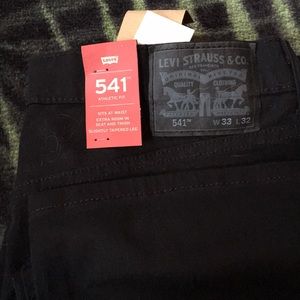 Black Levi’s 541